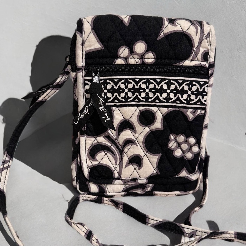 Vera Bradley Set Day & Night Mini Hipster Crossbody & Matching Wallet B&W Floral - Picture 2 of 16